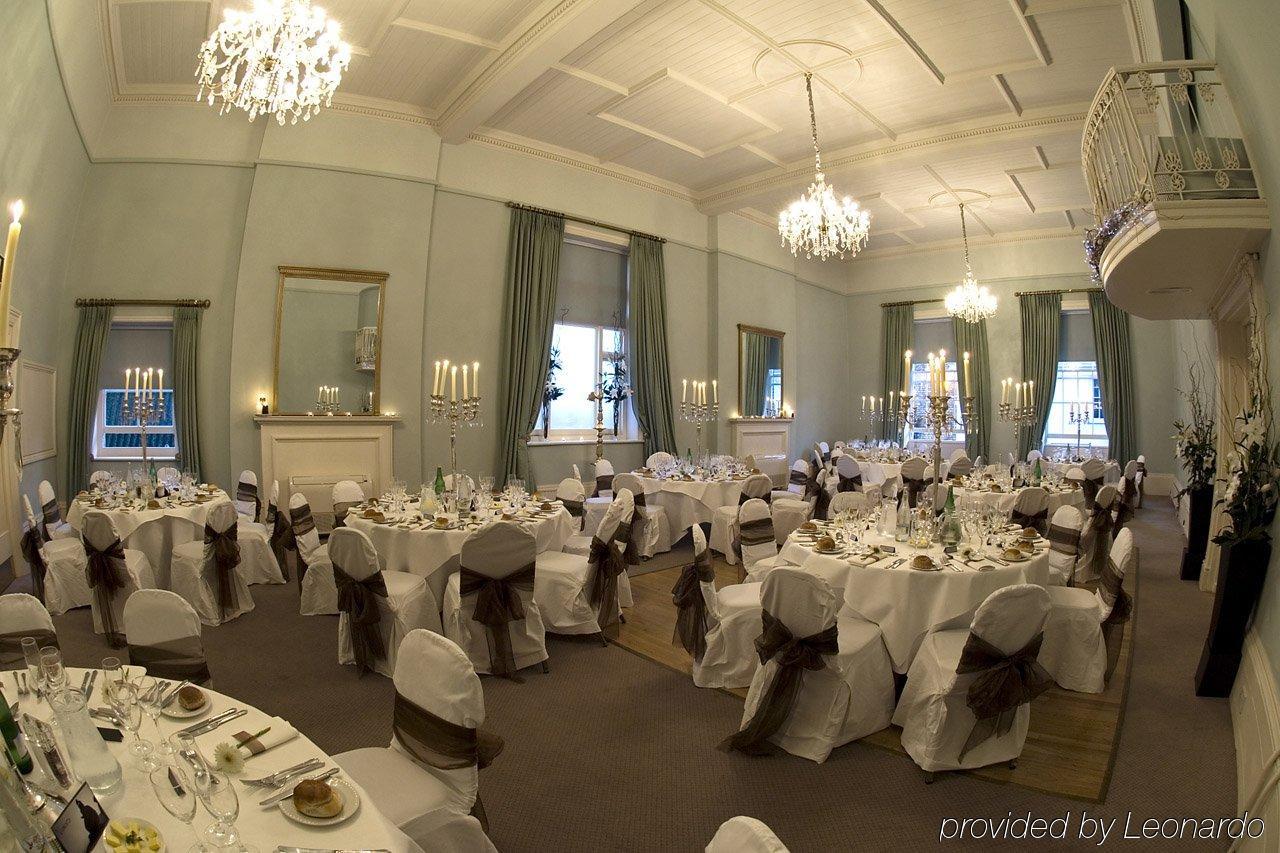 The Bell Hotel Sandwich Restaurant foto
